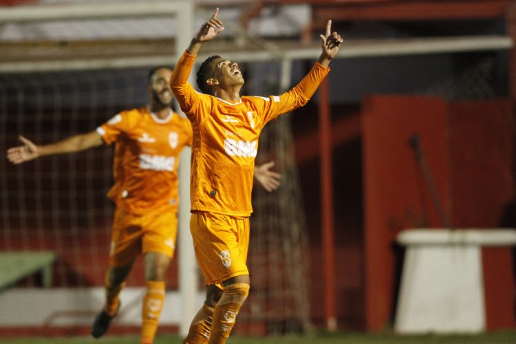 20-07-29 – Mineiro 2020 – VillaNova1x2Coimbra – f – Henrique Chendes (59) 20-07-29 - Mineiro 2020 - VillaNova1x2Coimbra - f - Henrique Chendes (59)