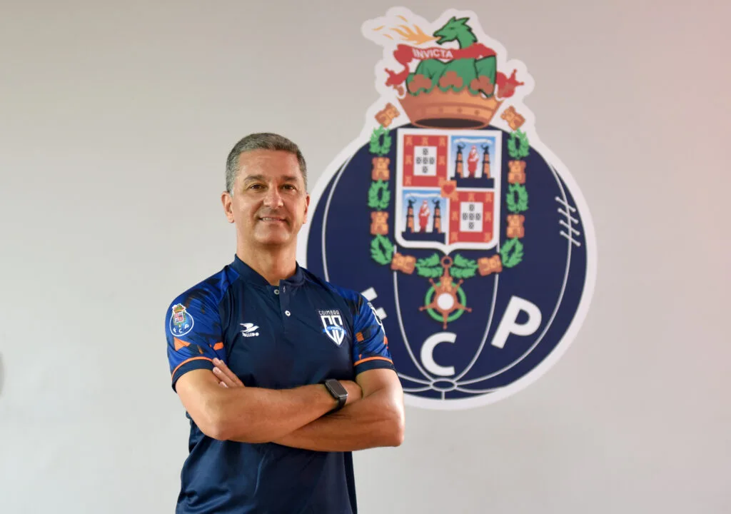 EDUARDO FERNANDES É O NOVO HEAD DE FUTEBOL DO COIMBRA FC PORTO EDUARDO FERNANDES É O NOVO HEAD DE FUTEBOL DO COIMBRA FC PORTO